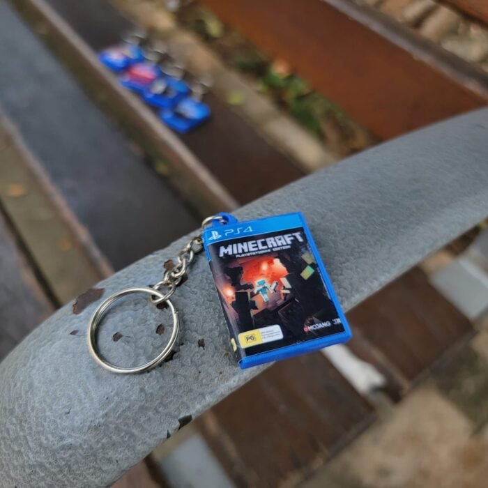 Llavero estuche Play Station PS4 y PS5, the last of us, god of war, spiderman, GTA V y Minecraft.