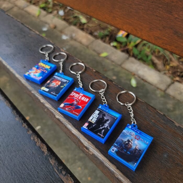 Llavero estuche Play Station PS4 y PS5, the last of us, god of war, spiderman, GTA V y Minecraft.